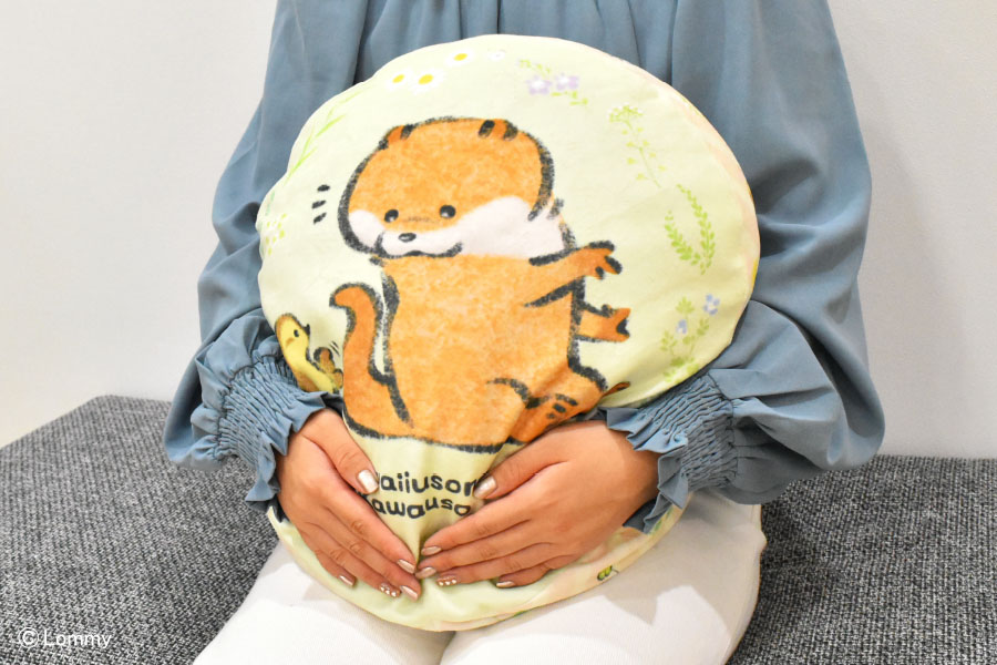 可愛い嘘のカワウソ クッションカバー 2枚セット ベージュ 【公式通販】
